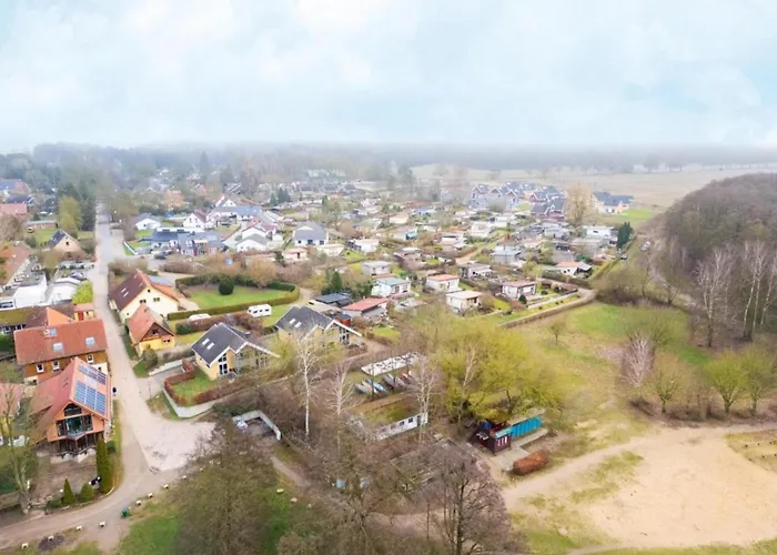 Mit Sauna Im Mirow בית נופש *